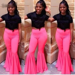 Nwot Pink stretch bell bottom pants